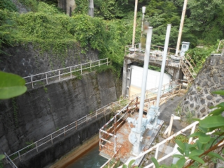 水力発電所