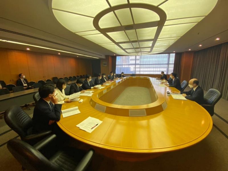 熊谷知事と予算制度要望書を手交・意見交換/新・総合計画策定要望書提出