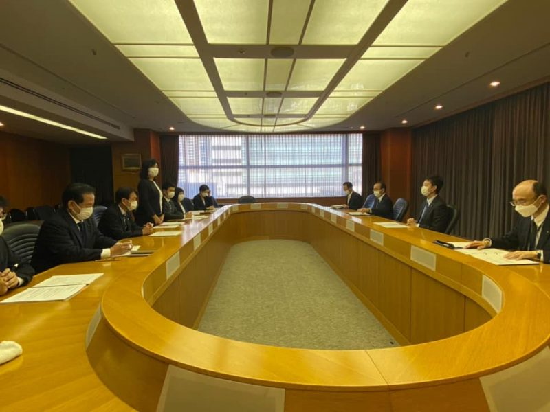 熊谷知事と予算制度要望書を手交・意見交換/新・総合計画策定要望書提出